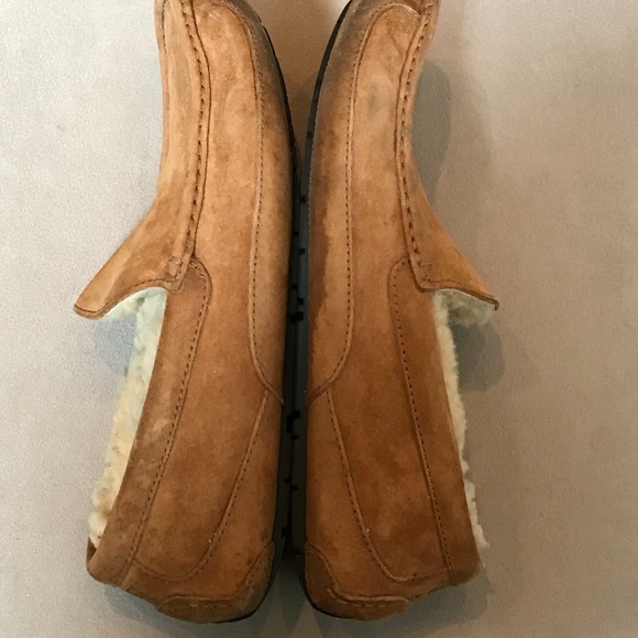 UGG Australia Ascot Tan Slippers, Size 10 Men's, Style 5775 - Picture 4 of 8